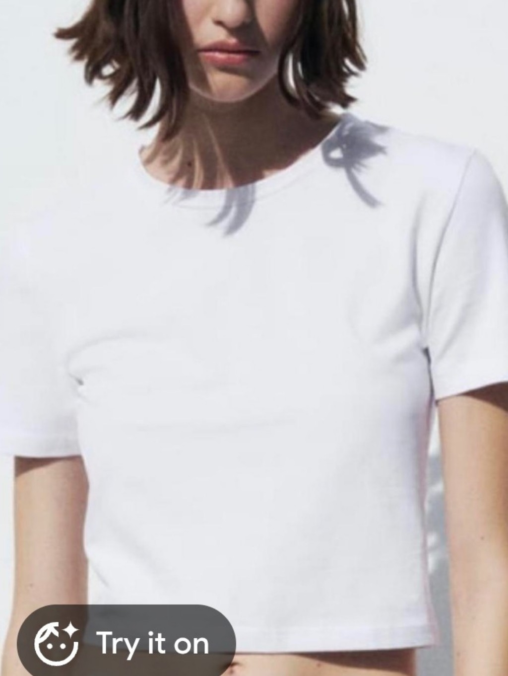 Zara White Short Sleeve Slightly Distressed Cropped Shirt Small